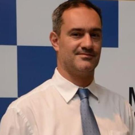Dr. Ricardo Vita