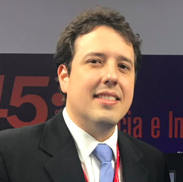 Dr. Thiago Cavalcanti Vila Nova de Arajo